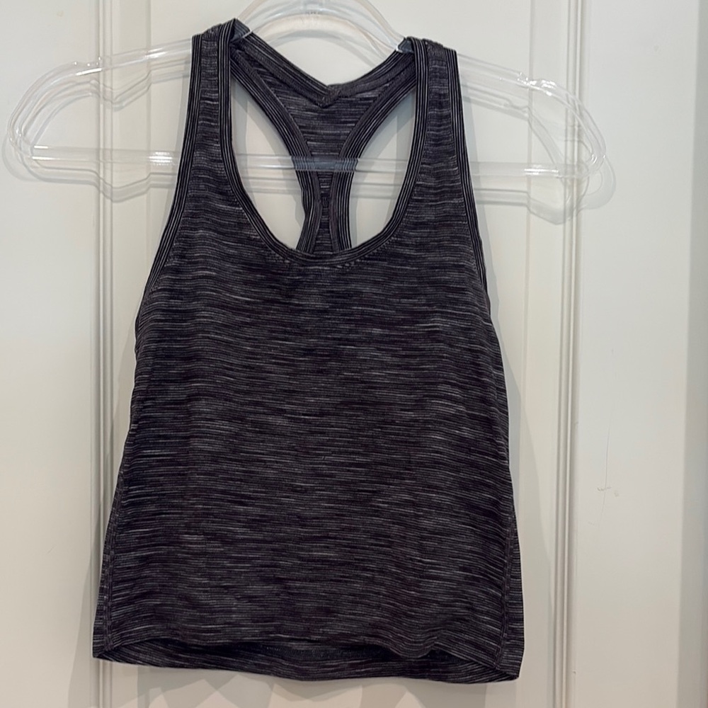Lululemon Gray Cropped Tank Top